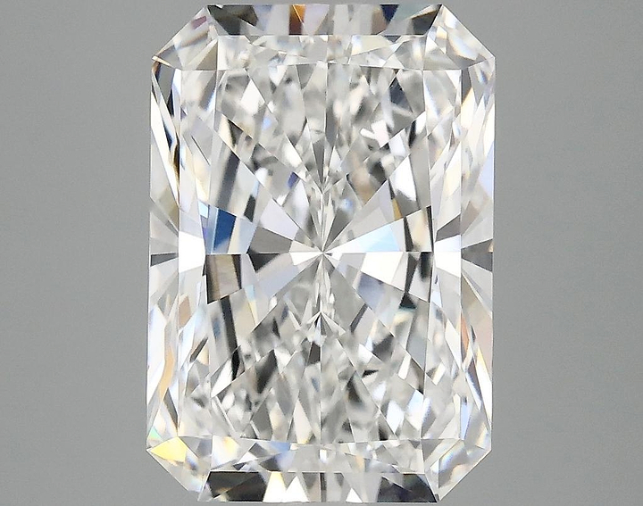 4.06 Carat Radiant Shaped Ideal Cut VS1 IGI Certified Lab Grown Diamond
