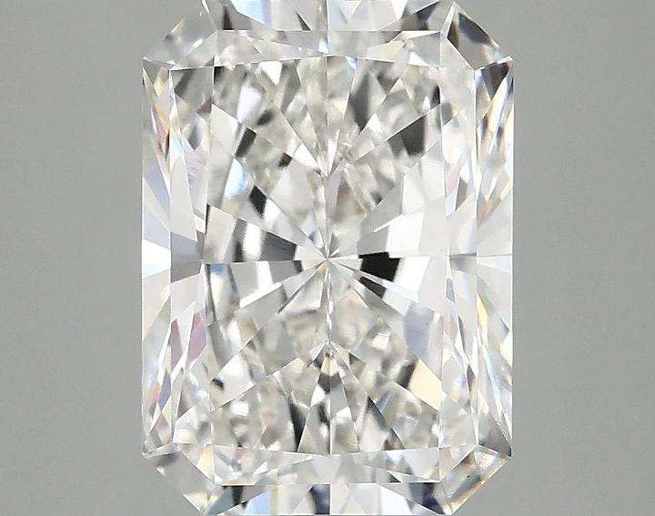 3.3 Carat Radiant Shaped Excellent Cut VS1 IGI Certified Lab Grown Diamond