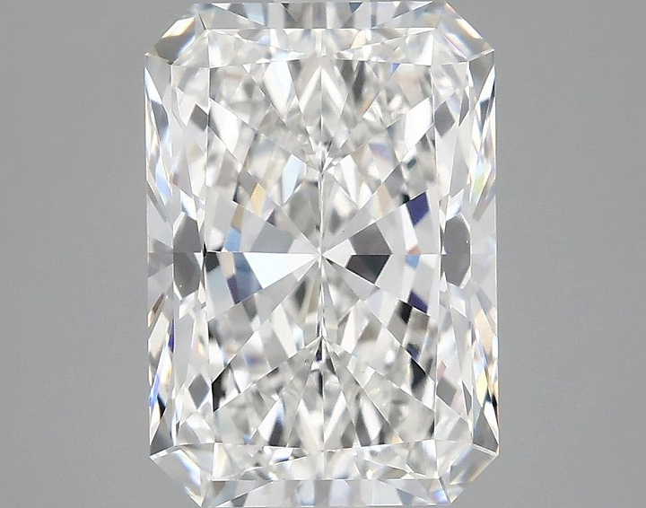 3.49 Carat Radiant Shaped Ideal Cut VVS2 IGI Certified Lab Grown Diamond
