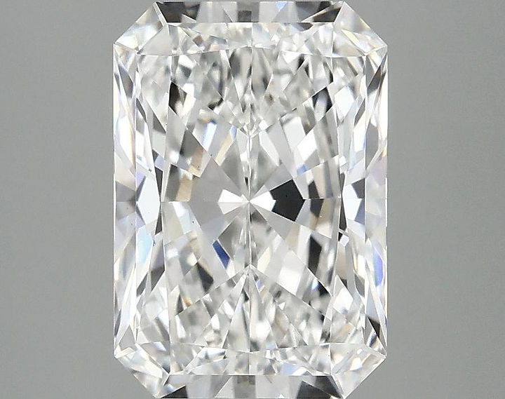 3.09 Carat Radiant Shaped Ideal Cut VS1 IGI Certified Lab Grown Diamond