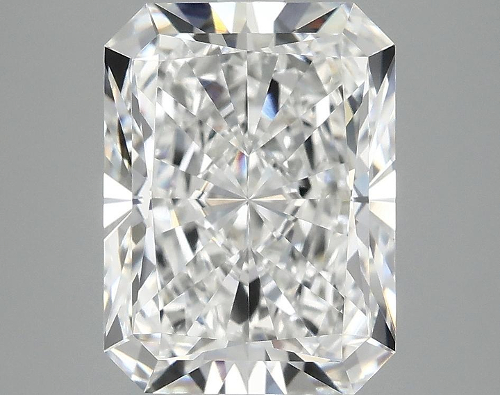 4.14 Carat Radiant Shaped Excellent Cut VVS2 IGI Certified Lab Grown Diamond