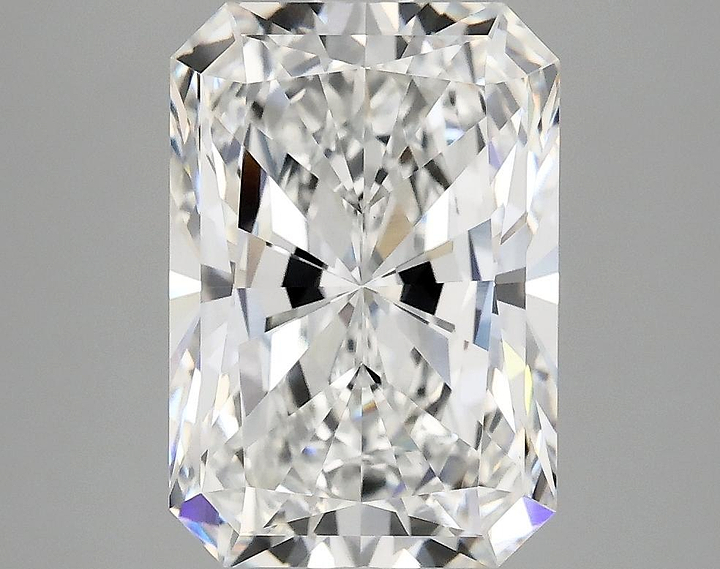 3.94 Carat Radiant Shaped Ideal Cut VVS2 IGI Certified Lab Grown Diamond