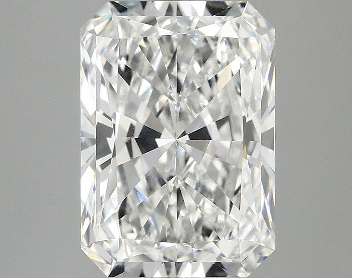 3.09 Carat Radiant Shaped Ideal Cut VVS2 IGI Certified Lab Grown Diamond