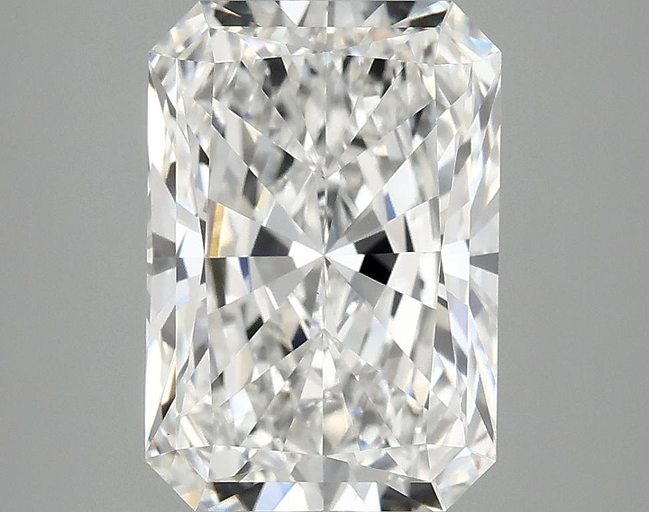 4.04 Carat Radiant Shaped Ideal Cut VVS2 IGI Certified Lab Grown Diamond