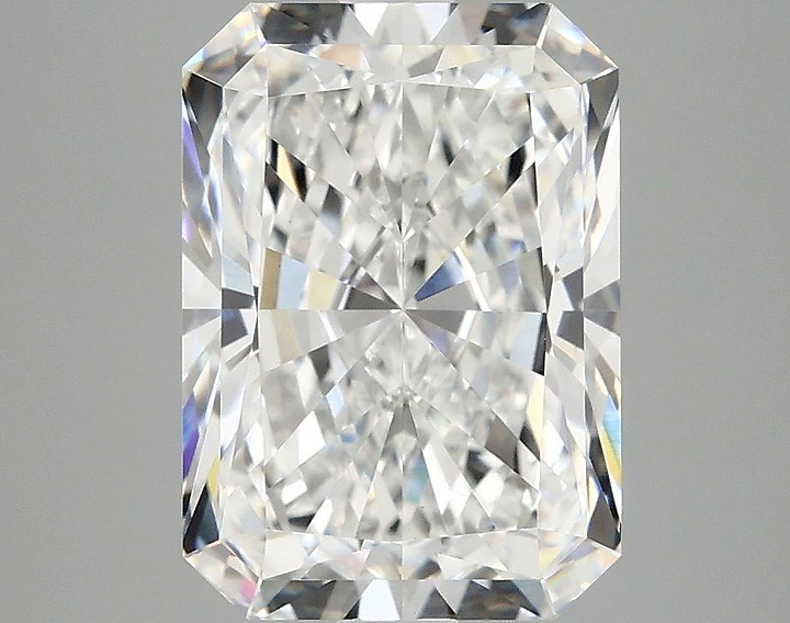 4.03 Carat Radiant Shaped Ideal Cut VVS2 IGI Certified Lab Grown Diamond