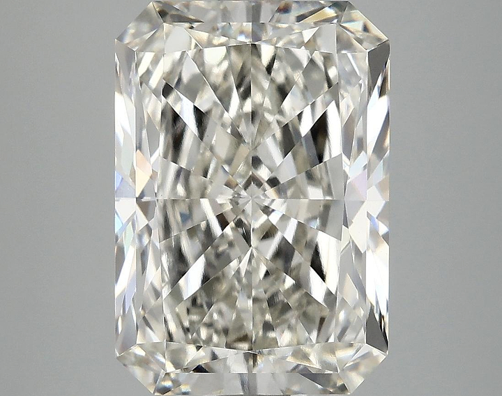 6.02 Carat Radiant Shaped Ideal Cut VS1 IGI Certified Lab Grown Diamond