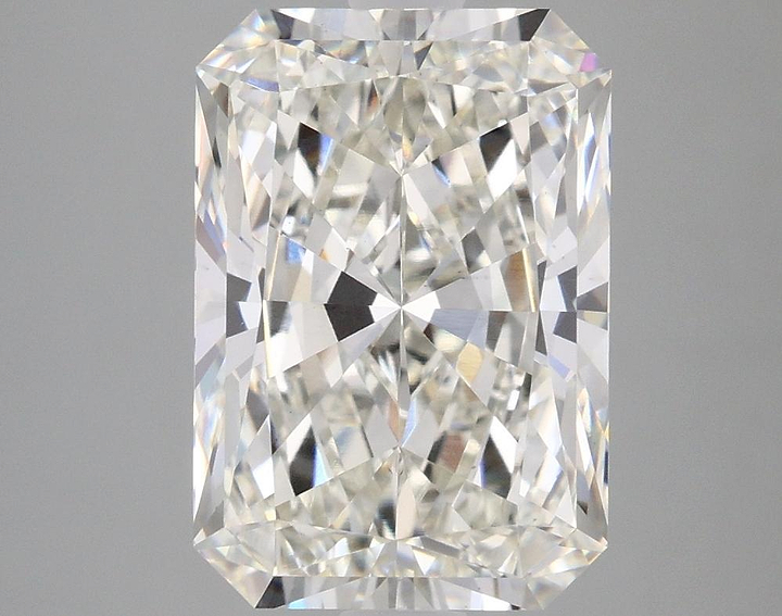 4.13 Carat Radiant Shaped Ideal Cut VS1 IGI Certified Lab Grown Diamond