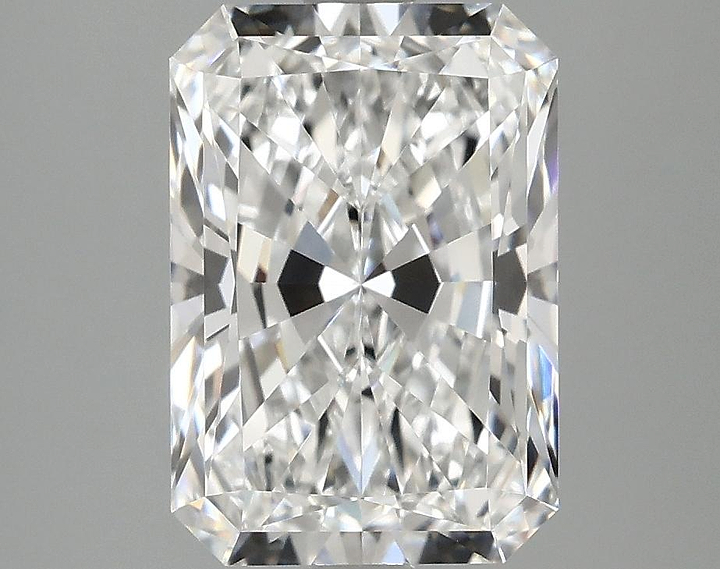 2.99 Carat Radiant Shaped Ideal Cut VVS2 IGI Certified Lab Grown Diamond