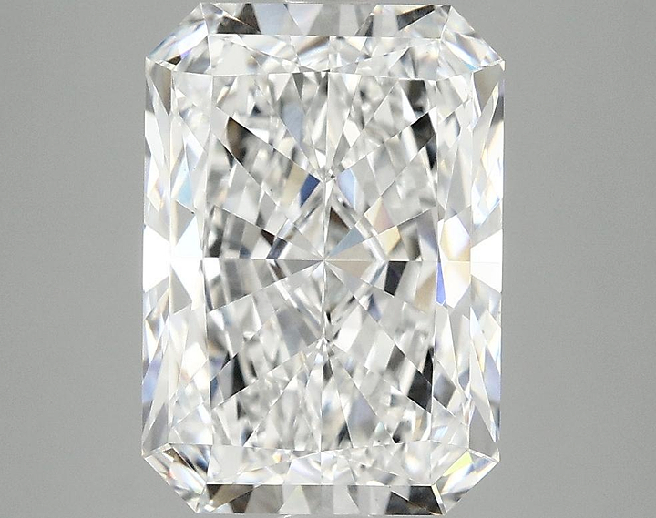 4.01 Carat Radiant Shaped Ideal Cut VS1 IGI Certified Lab Grown Diamond
