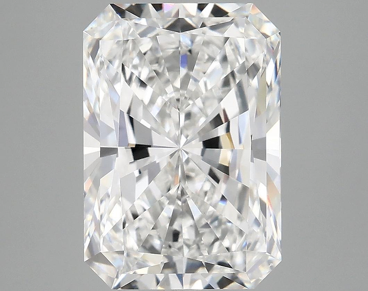 4.99 Carat Radiant Shaped Ideal Cut VVS2 IGI Certified Lab Grown Diamond