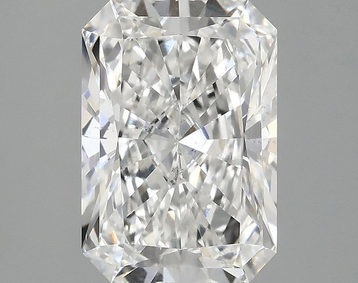 2.9 Carat Radiant Shaped Ideal Cut VS2 IGI Certified Lab Grown Diamond