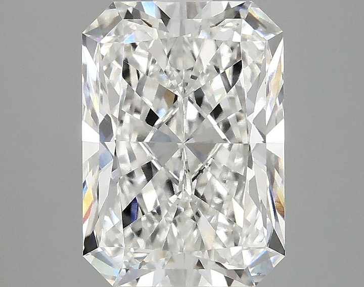 3.04 Carat Radiant Shaped Ideal Cut VVS2 IGI Certified Lab Grown Diamond