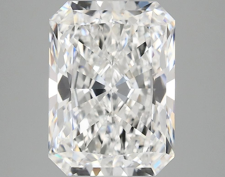 4.09 Carat Radiant Shaped Ideal Cut VVS2 IGI Certified Lab Grown Diamond