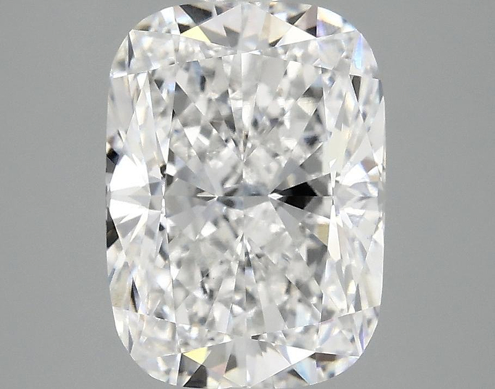 3.0 Carat Cushion Shaped Excellent Cut VS1 IGI Certified Lab Grown Diamond