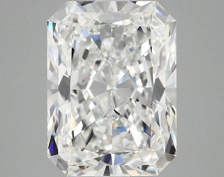4.02 Carat Radiant Shaped Excellent Cut VVS2 IGI Certified Lab Grown Diamond