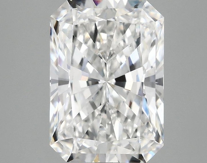 3.09 Carat Radiant Shaped Ideal Cut VS1 IGI Certified Lab Grown Diamond