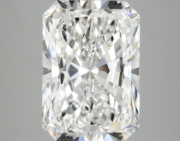 4.19 Carat Radiant Shaped Ideal Cut VS1 IGI Certified Lab Grown Diamond