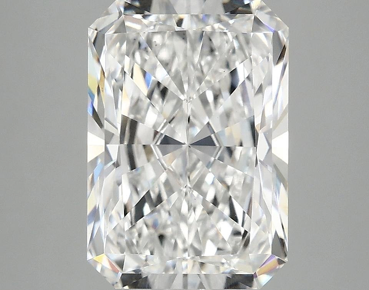 4.07 Carat Radiant Shaped Ideal Cut VS1 IGI Certified Lab Grown Diamond