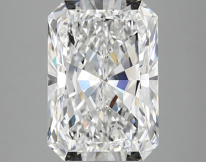 4.02 Carat Radiant Shaped Ideal Cut VVS2 IGI Certified Lab Grown Diamond