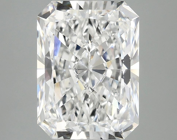 4.1 Carat Radiant Shaped Excellent Cut VS1 IGI Certified Lab Grown Diamond