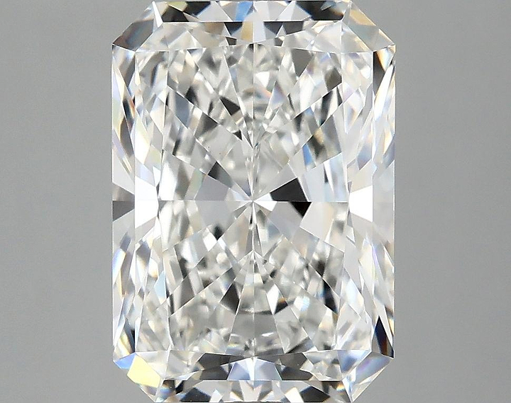 4.05 Carat Radiant Shaped Ideal Cut VVS2 IGI Certified Lab Grown Diamond