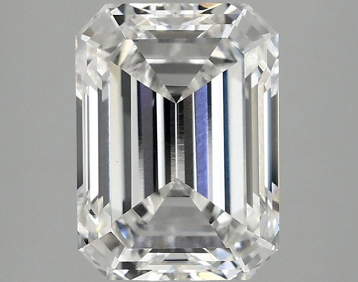 2.87 Carat Emerald Shaped Excellent Cut VVS2 IGI Certified Lab Grown Diamond