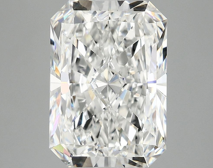 4.09 Carat Radiant Shaped Ideal Cut VVS2 IGI Certified Lab Grown Diamond