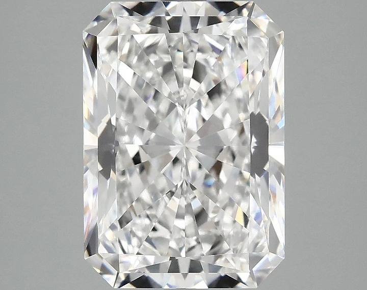 4.02 Carat Radiant Shaped Ideal Cut VVS2 IGI Certified Lab Grown Diamond