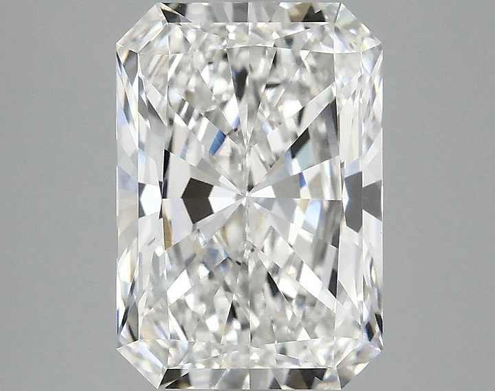 2.97 Carat Radiant Shaped Ideal Cut VVS2 IGI Certified Lab Grown Diamond