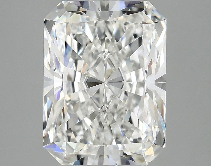 3.92 Carat Radiant Shaped Excellent Cut VVS2 IGI Certified Lab Grown Diamond