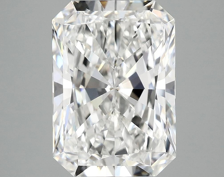 4.06 Carat Radiant Shaped Ideal Cut VVS2 IGI Certified Lab Grown Diamond