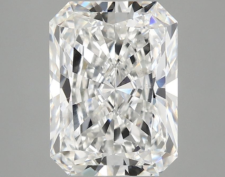 2.89 Carat Radiant Shaped Excellent Cut VS1 IGI Certified Lab Grown Diamond