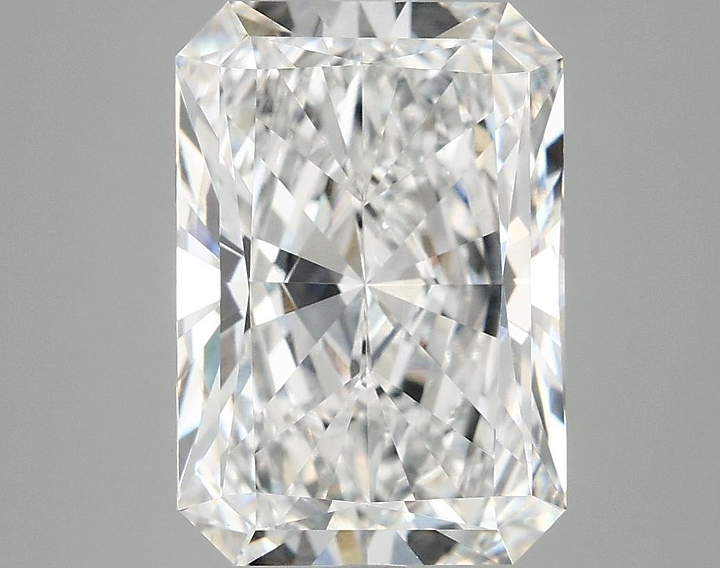 4.98 Carat Radiant Shaped Ideal Cut VVS2 IGI Certified Lab Grown Diamond