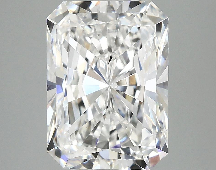 4.02 Carat Radiant Shaped Ideal Cut VVS2 IGI Certified Lab Grown Diamond