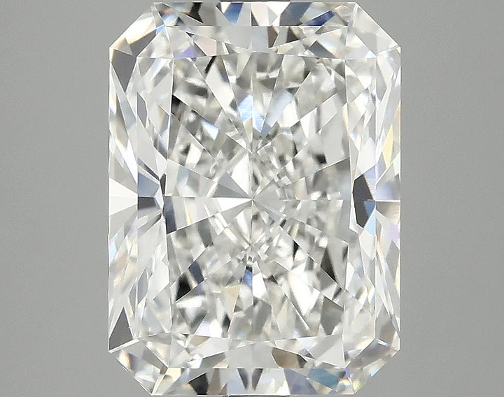 4.07 Carat Radiant Shaped Excellent Cut VVS2 IGI Certified Lab Grown Diamond