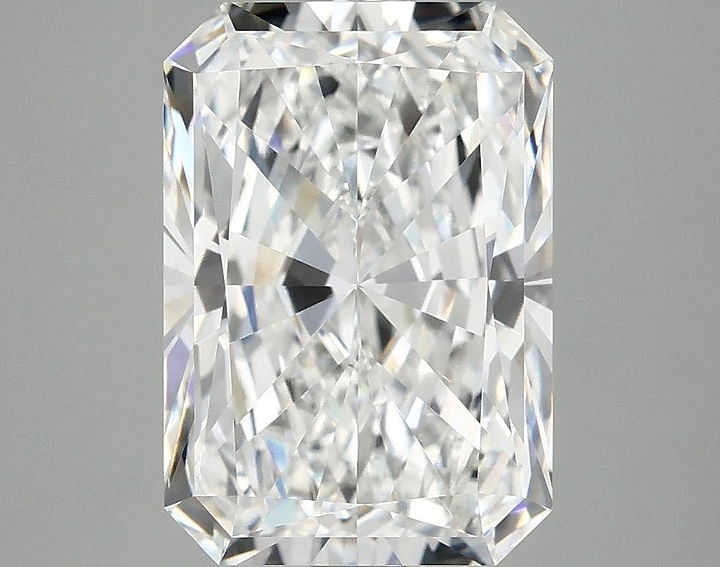 4.01 Carat Radiant Shaped Ideal Cut VS2 IGI Certified Lab Grown Diamond