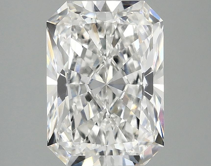3.02 Carat Radiant Shaped Ideal Cut VVS2 IGI Certified Lab Grown Diamond