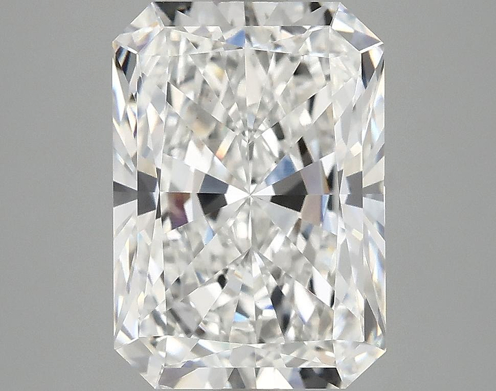 3.77 Carat Radiant Shaped Ideal Cut VS1 IGI Certified Lab Grown Diamond
