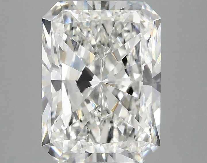 2.85 Carat Radiant Shaped Excellent Cut VS2 IGI Certified Lab Grown Diamond
