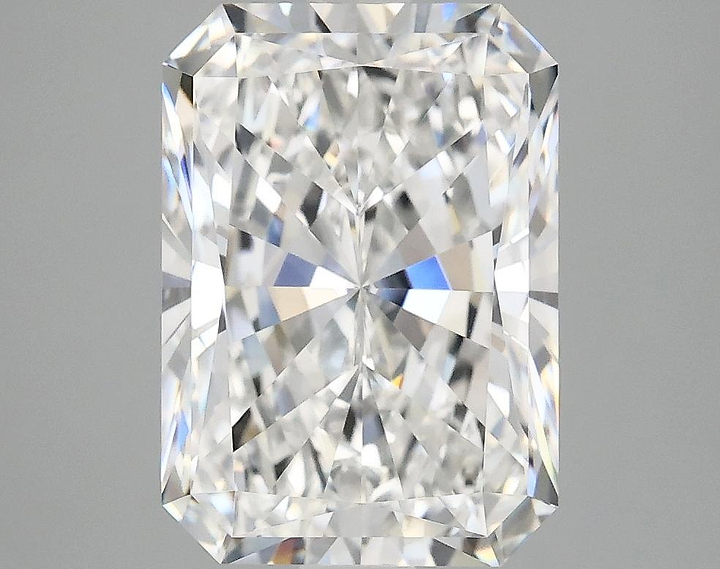 4.05 Carat Radiant Shaped Ideal Cut VVS2 IGI Certified Lab Grown Diamond