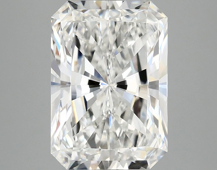 4.08 Carat Radiant Shaped Ideal Cut VVS2 IGI Certified Lab Grown Diamond