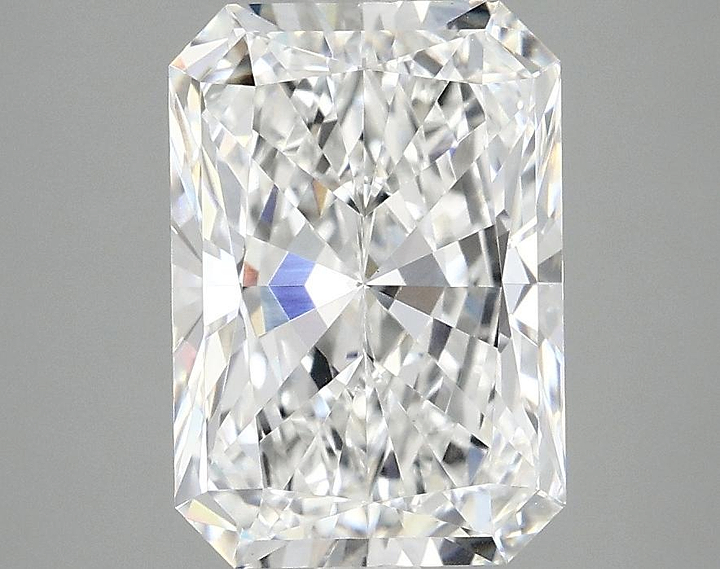 3.06 Carat Radiant Shaped Ideal Cut VVS2 IGI Certified Lab Grown Diamond
