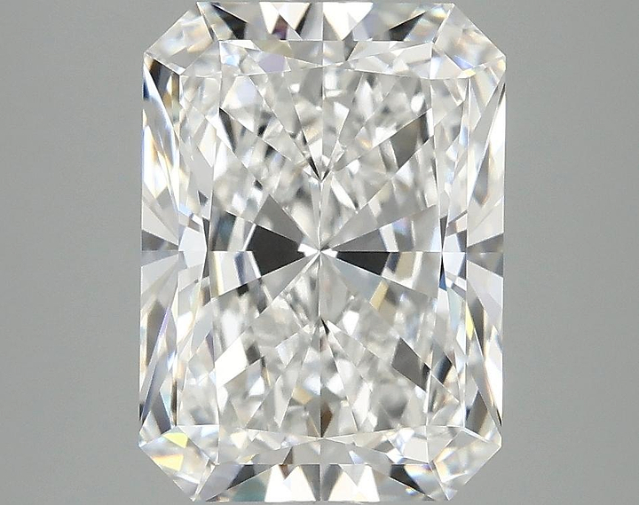 4.1 Carat Radiant Shaped Excellent Cut VVS2 IGI Certified Lab Grown Diamond