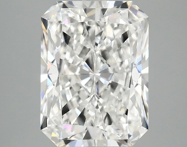 4.09 Carat Radiant Shaped Excellent Cut VVS2 IGI Certified Lab Grown Diamond