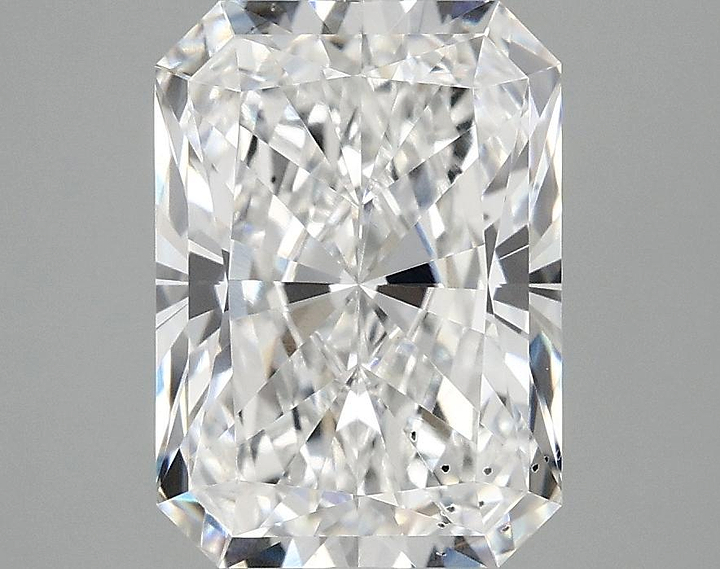 3.09 Carat Radiant Shaped Ideal Cut SI1 IGI Certified Lab Grown Diamond