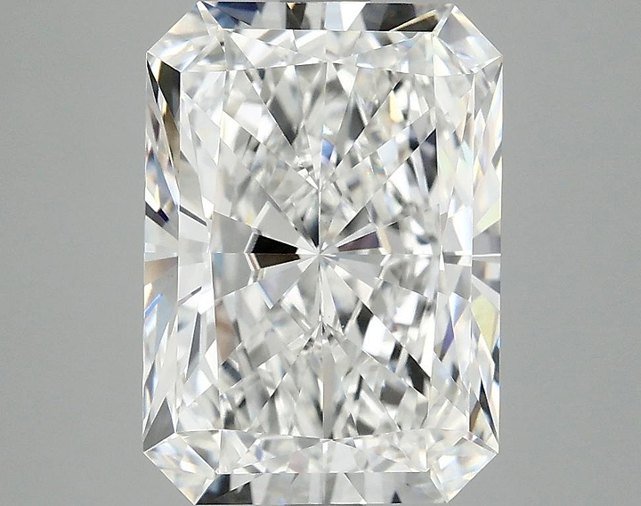 4.07 Carat Radiant Shaped Ideal Cut VS1 IGI Certified Lab Grown Diamond