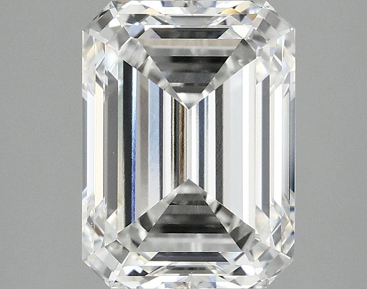 3.05 Carat Emerald Shaped Excellent Cut VVS2 IGI Certified Lab Grown Diamond