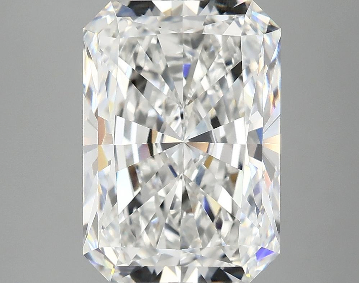 4.1 Carat Radiant Shaped Ideal Cut VS1 IGI Certified Lab Grown Diamond