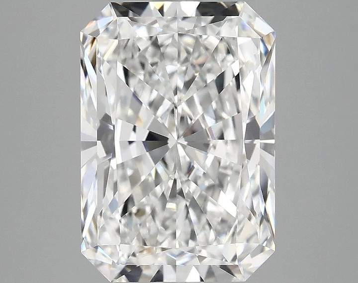 4.08 Carat Radiant Shaped Ideal Cut VVS2 IGI Certified Lab Grown Diamond