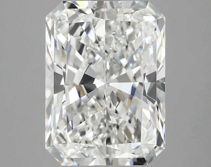 3.98 Carat Radiant Shaped Excellent Cut VS1 IGI Certified Lab Grown Diamond
